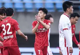 爱游戏官网-上海海港内部会议纪要流出——今夜篮板制胜，国王杯使命明确，更衣室氛围转暖(上海海港俱乐部官网首页)