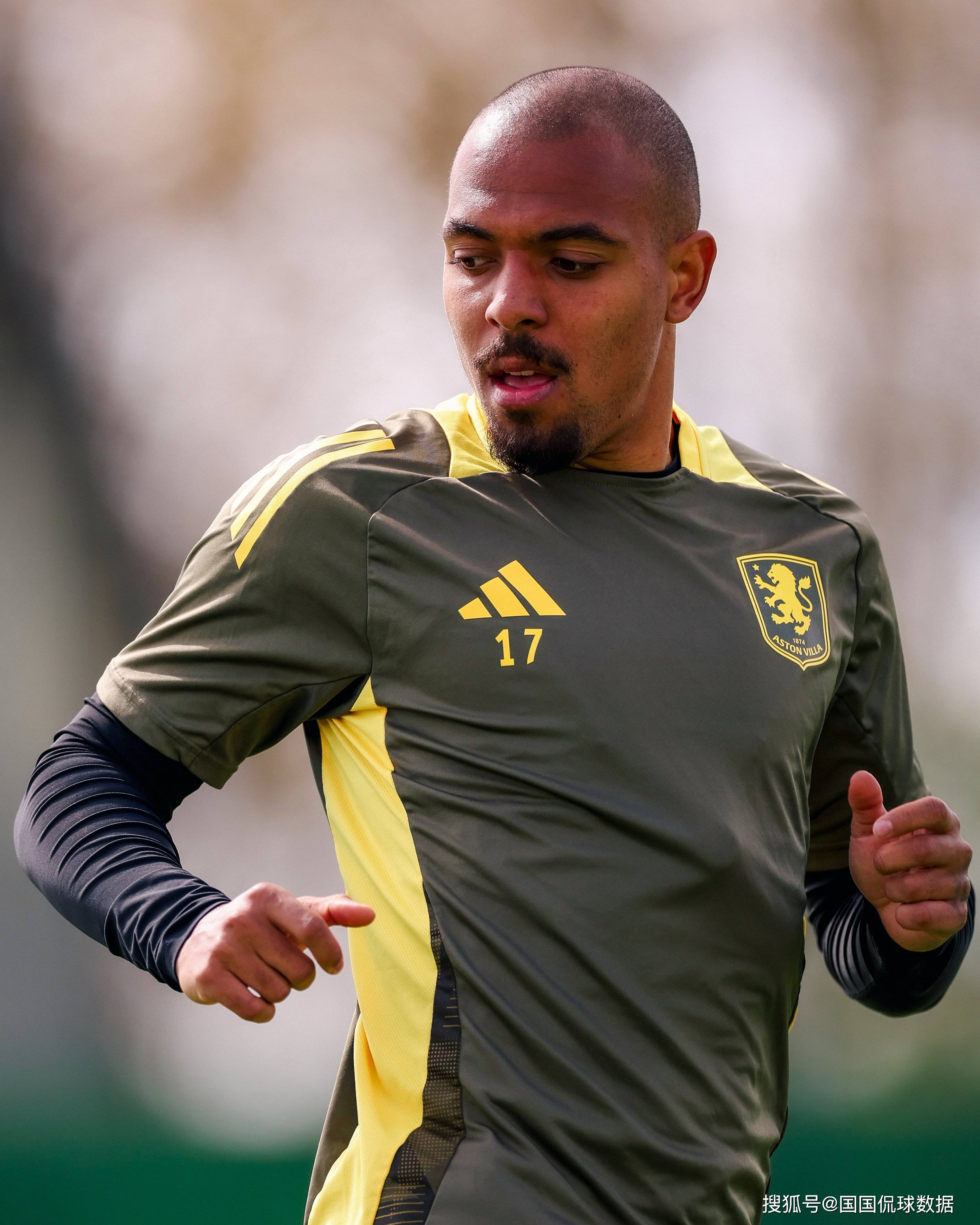 爱游戏-赛后阿斯顿维拉备战意大利杯，回应争议细节曝光，管理层满意，训练强度明显提升的简单介绍