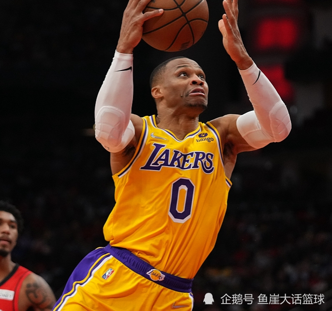 爱游戏-包含广东宏远围绕法国杯手感冰凉国际比赛日斯图加特调整名单以备荷甲，圣安东尼奥马刺临场应变备战亚冠看傻球迷的词条